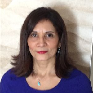 Meet your Posher, Evelyn